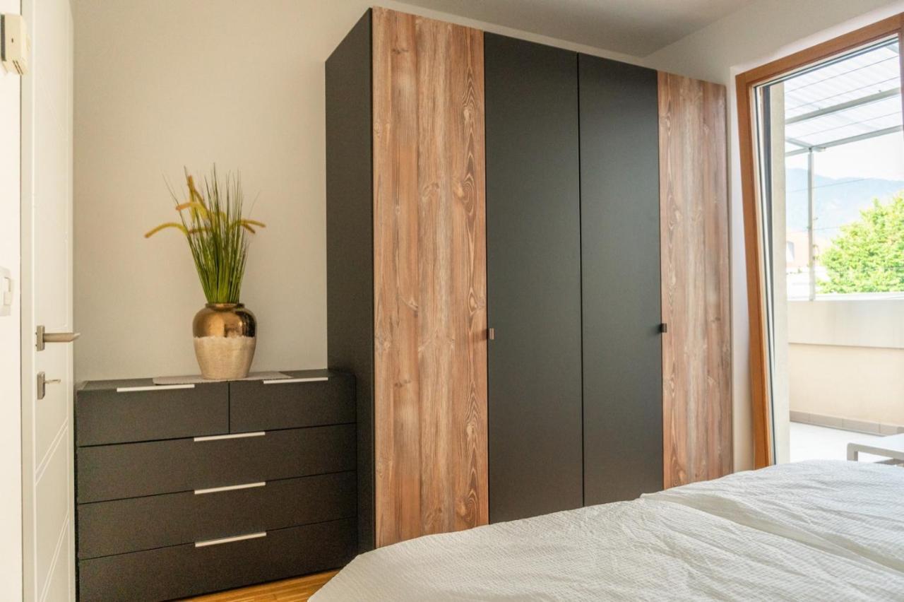 Ferienwohnung Mit Garage, Fahrradraum Und Sehr Grosser Sonnenverwoehnten Terrasse Lagundo Exteriér fotografie