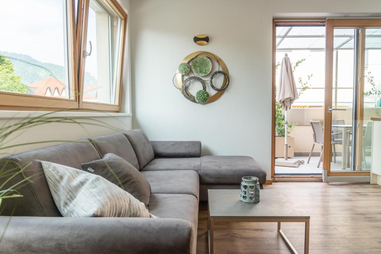 Ferienwohnung Mit Garage, Fahrradraum Und Sehr Grosser Sonnenverwoehnten Terrasse Lagundo Exteriér fotografie