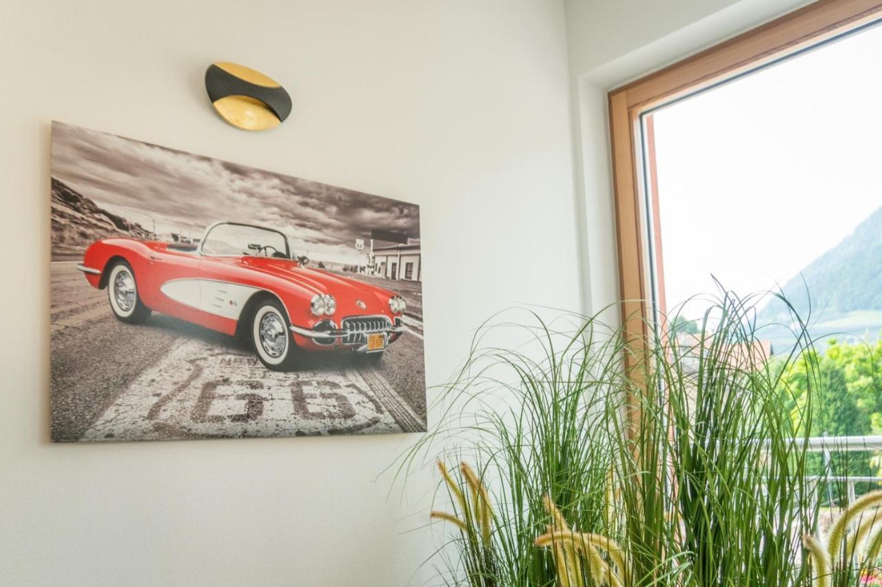 Ferienwohnung Mit Garage, Fahrradraum Und Sehr Grosser Sonnenverwoehnten Terrasse Lagundo Exteriér fotografie